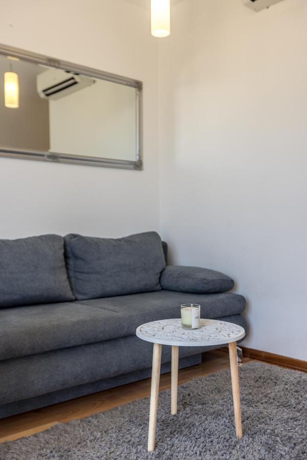 Apartment Split Karoglan ภายนอก รูปภาพ